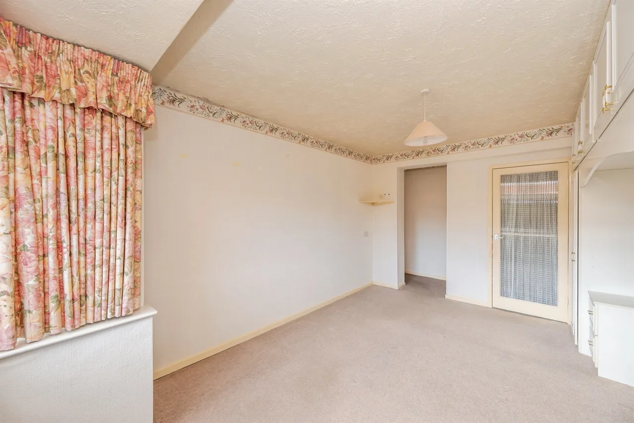 Portland Close, Mickleover, DE3, photo 8