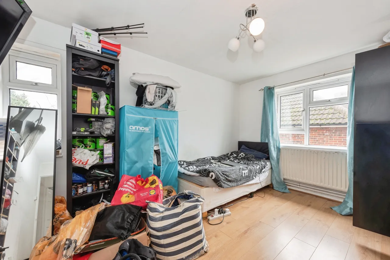 Gap Road, London, SW19, photo 14