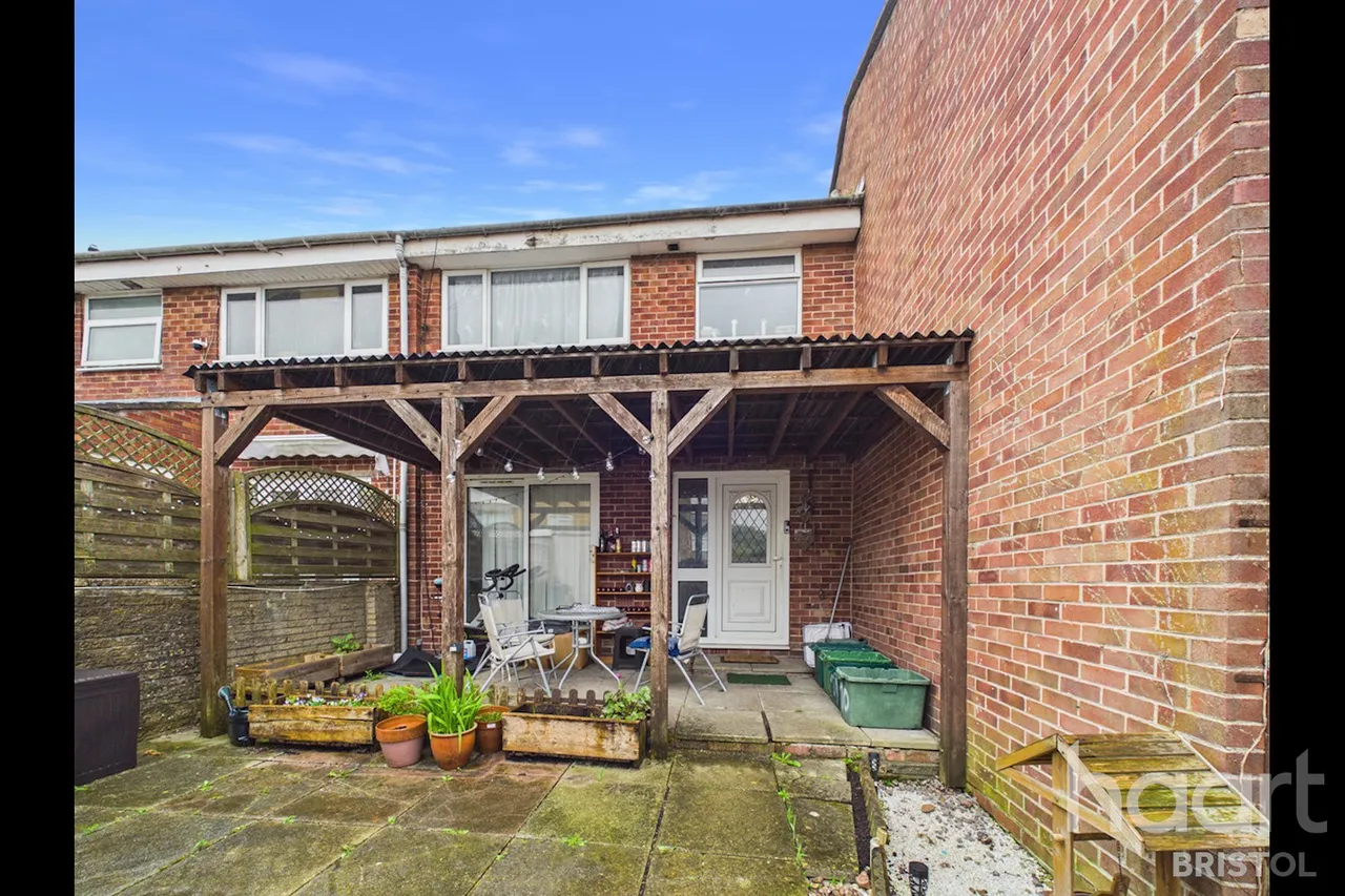 3 bed house for sale, Cedar Close, Bristol, BS34