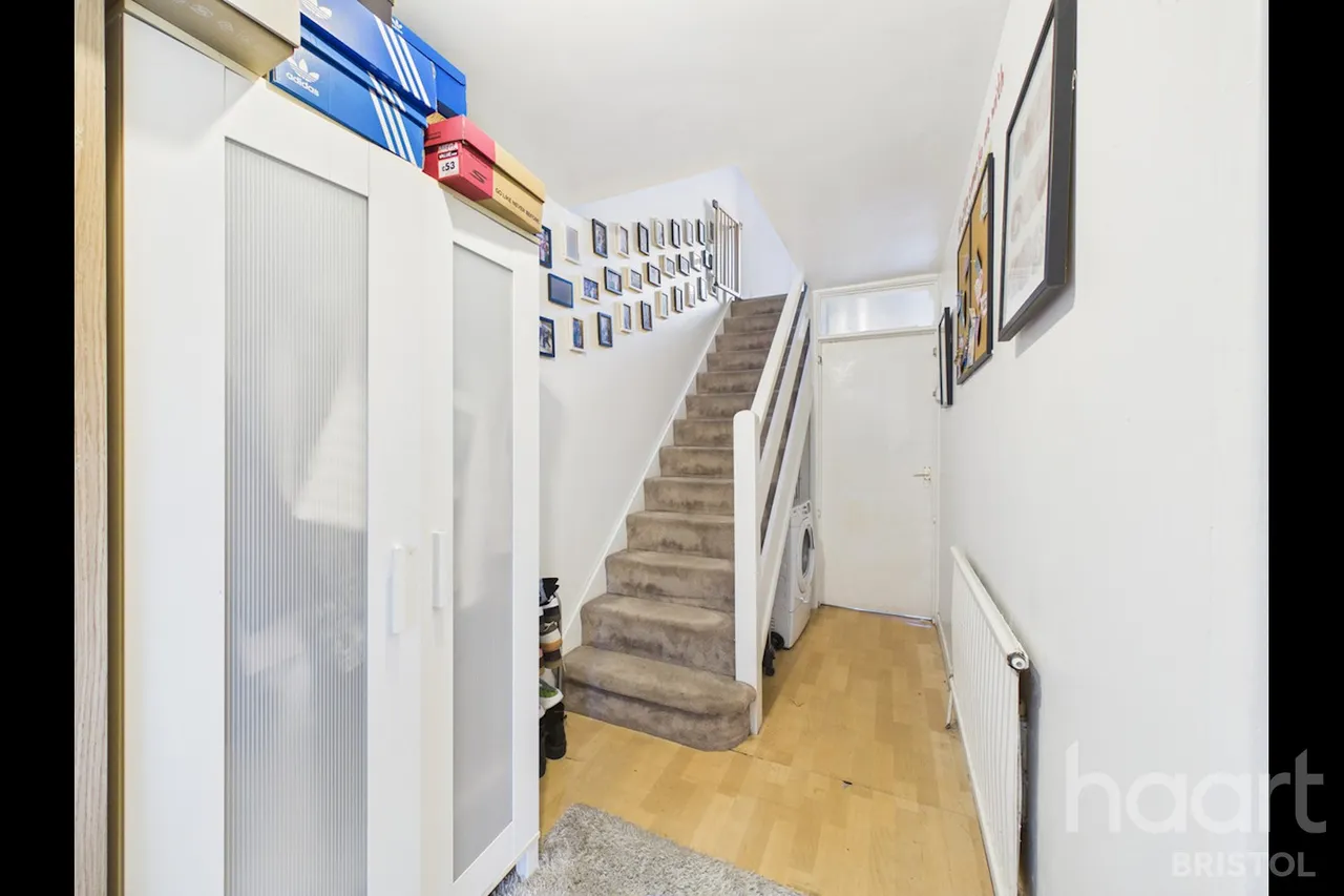 Cedar Close, Bristol, BS34, photo 5