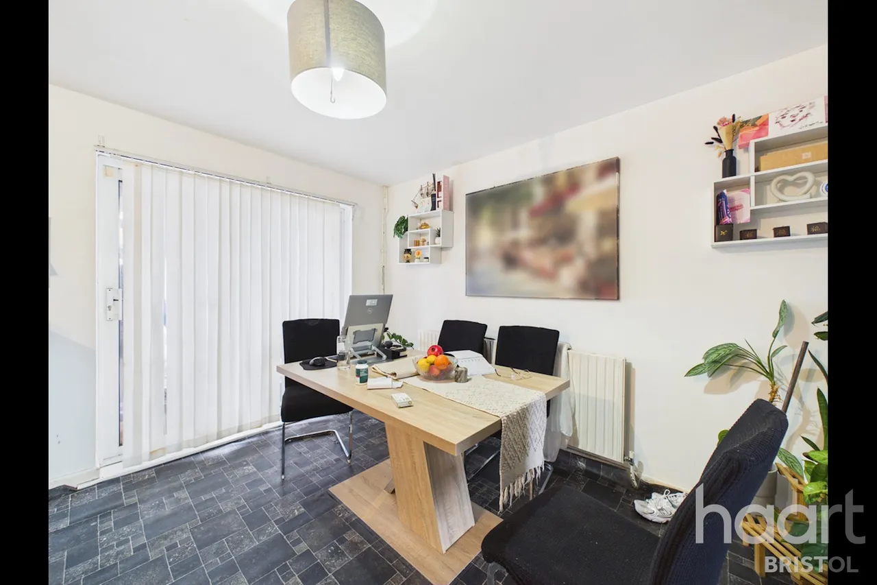 Cedar Close, Bristol, BS34, photo 3
