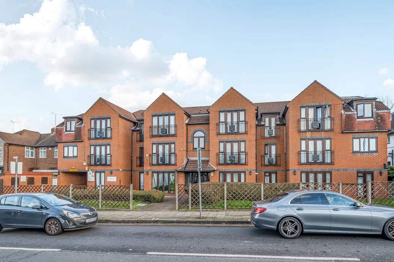 22 Ashwood Court, 6 Wembley Park Drive, photo 9