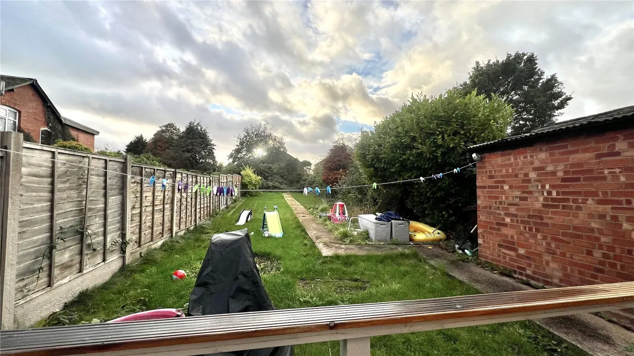 Meadowhill Road, Redditch, B98, photo 18