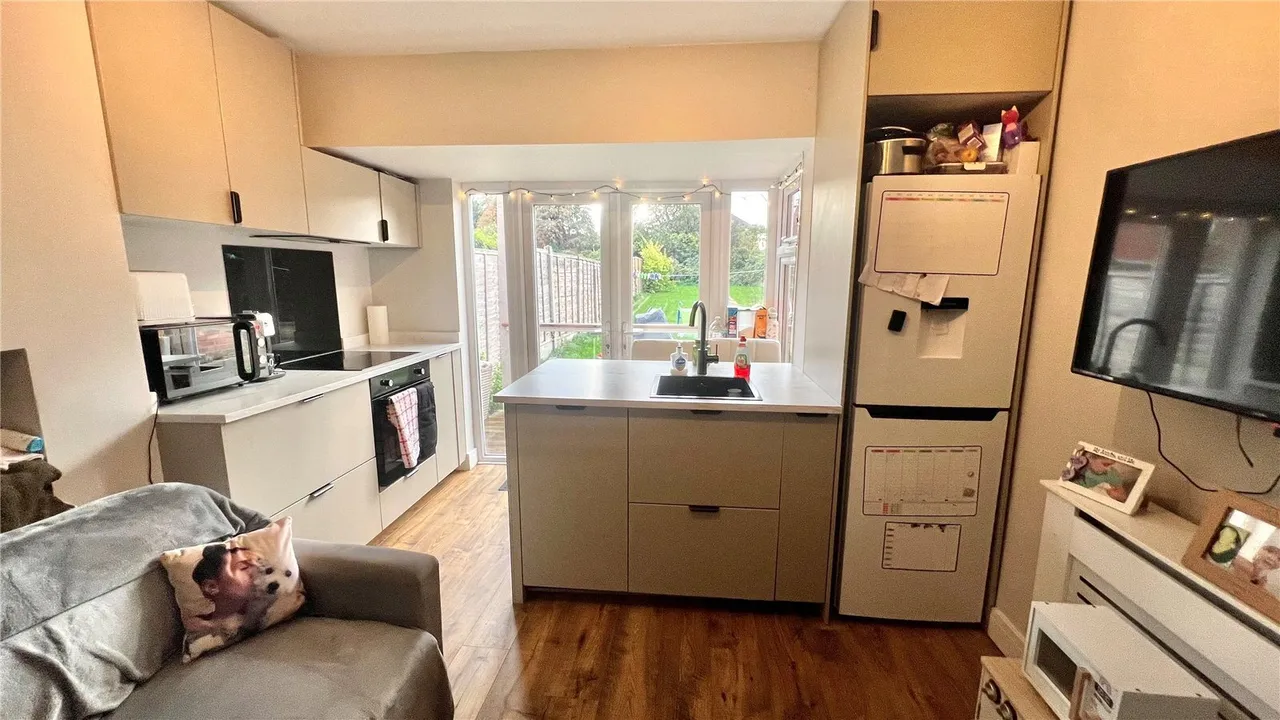 Meadowhill Road, Redditch, B98, photo 6