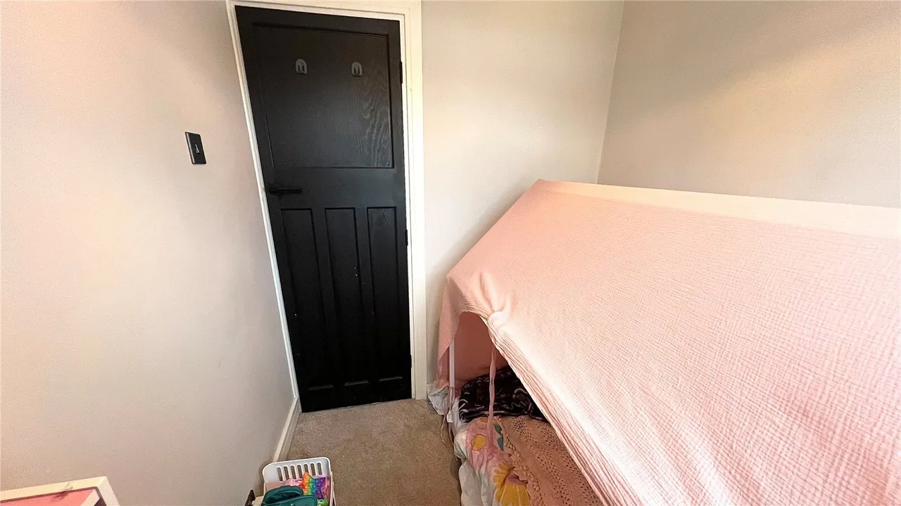 Meadowhill Road, Redditch, B98, photo 16