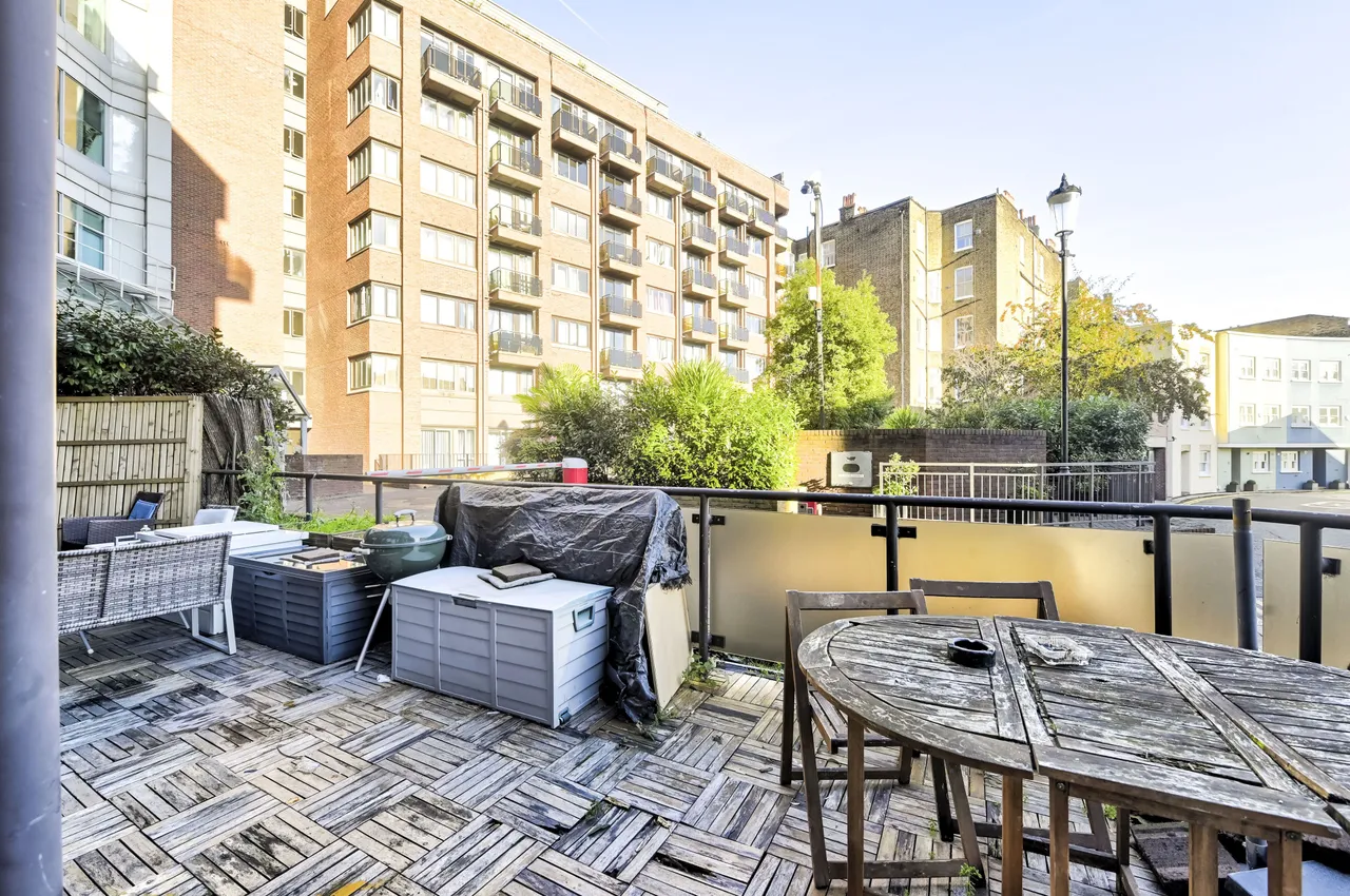 3 Sullivan Court, 109 Earls Court Road, London, photo 8