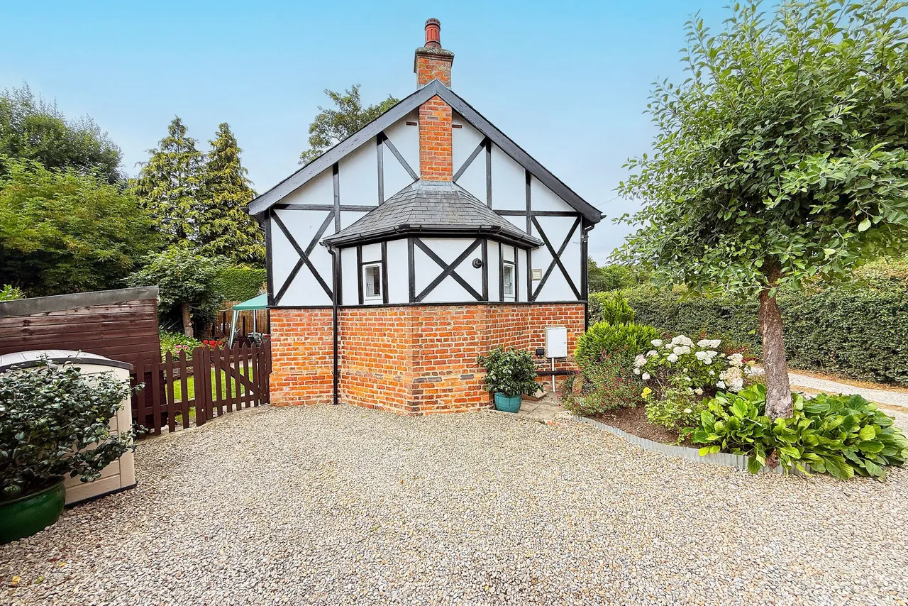 The Old Village Institute, South Stainley, HG3, photo 27