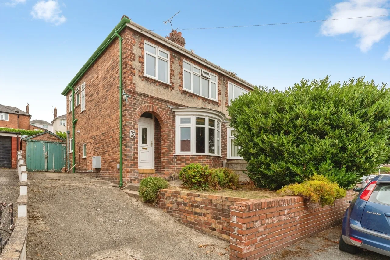 3 bed house for sale, West Drive, Holywell, CH8