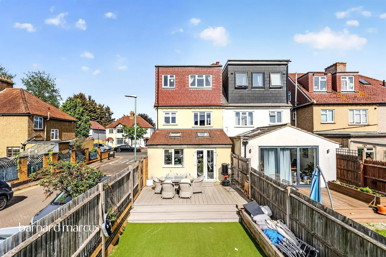 Sunningdale Road, Cheam, SM1, photo 17