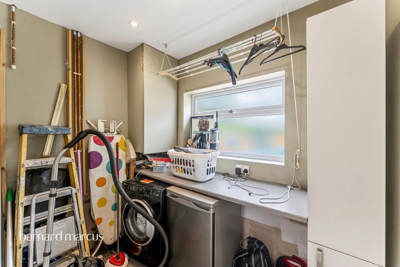 Sunningdale Road, Cheam, SM1, photo 14