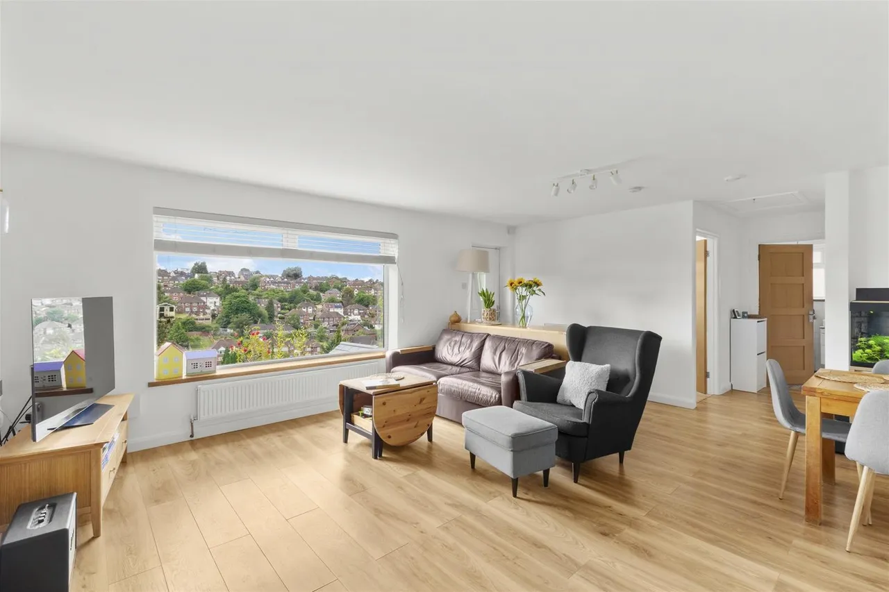Carrington Road, High Wycombe, HP12, photo 6