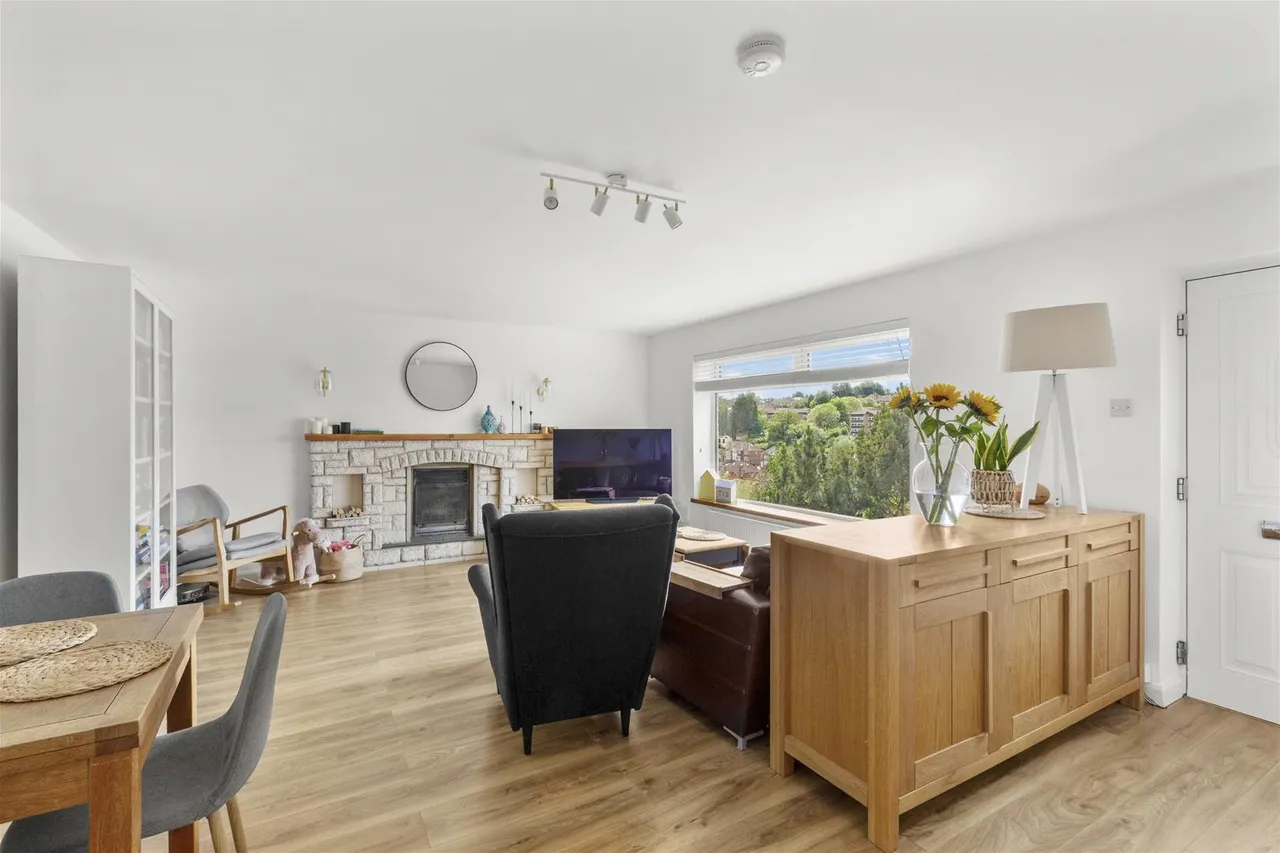 Carrington Road, High Wycombe, HP12, photo 3