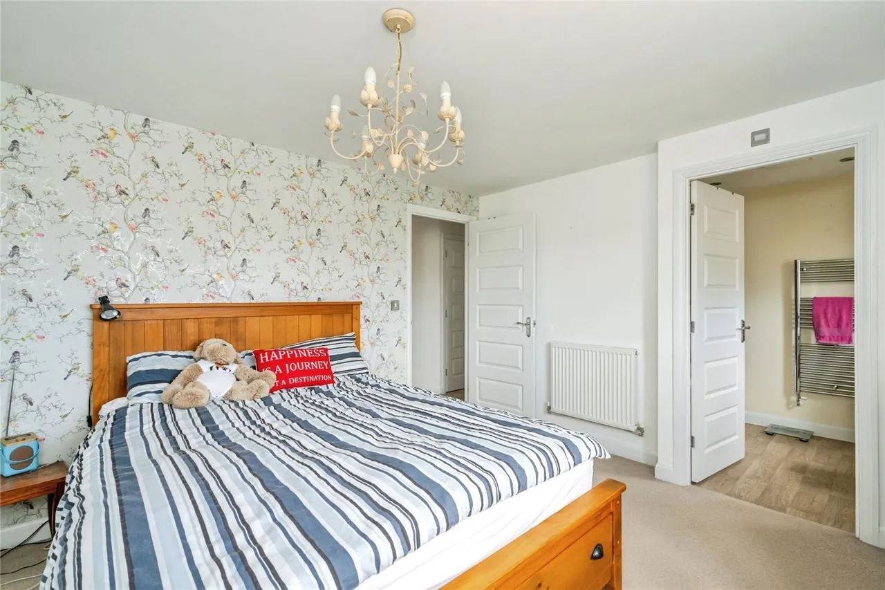 Ferry Drive, Chichester, PO19, photo 7