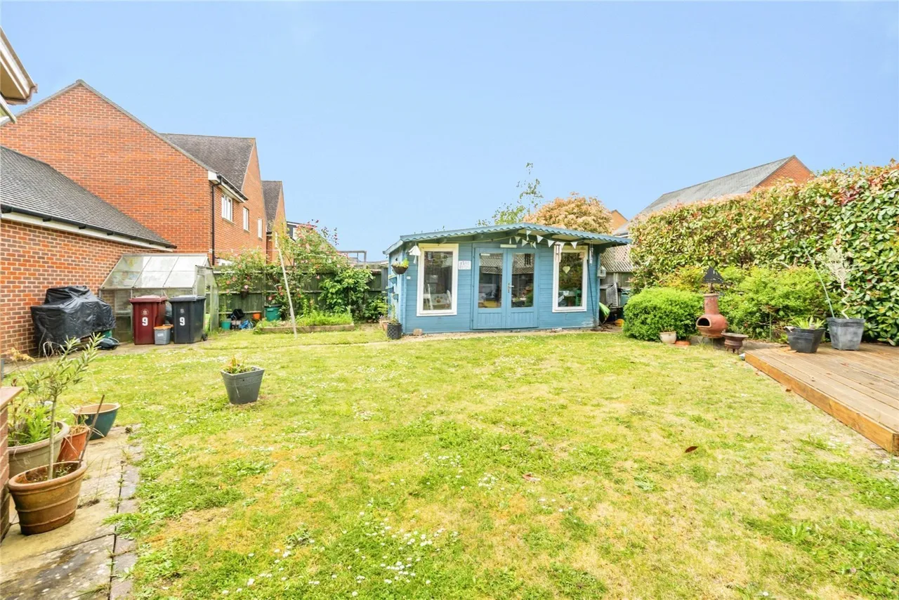Ferry Drive, Chichester, PO19, photo 6