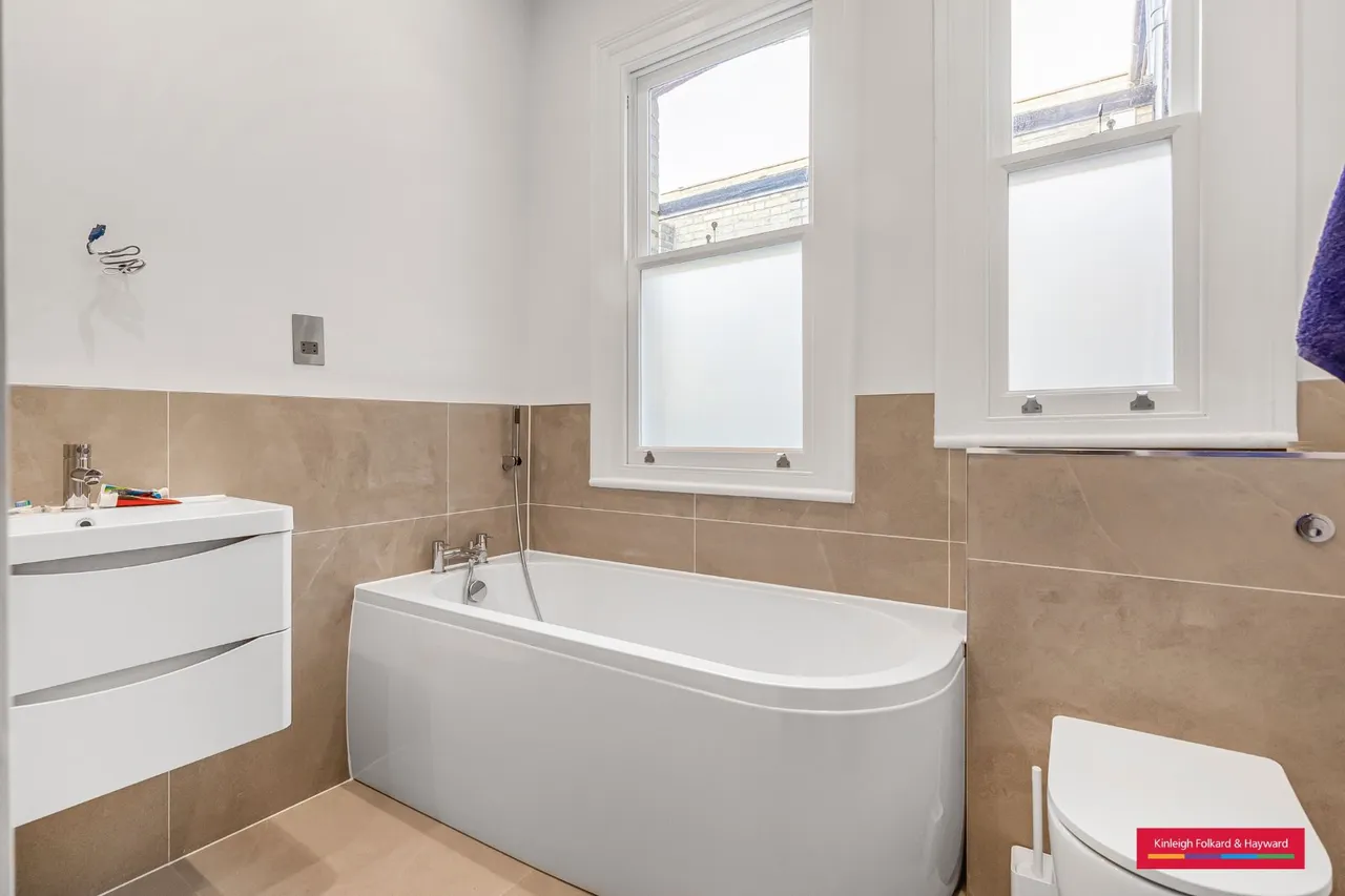 Dukes Avenue, London, N10, photo 10