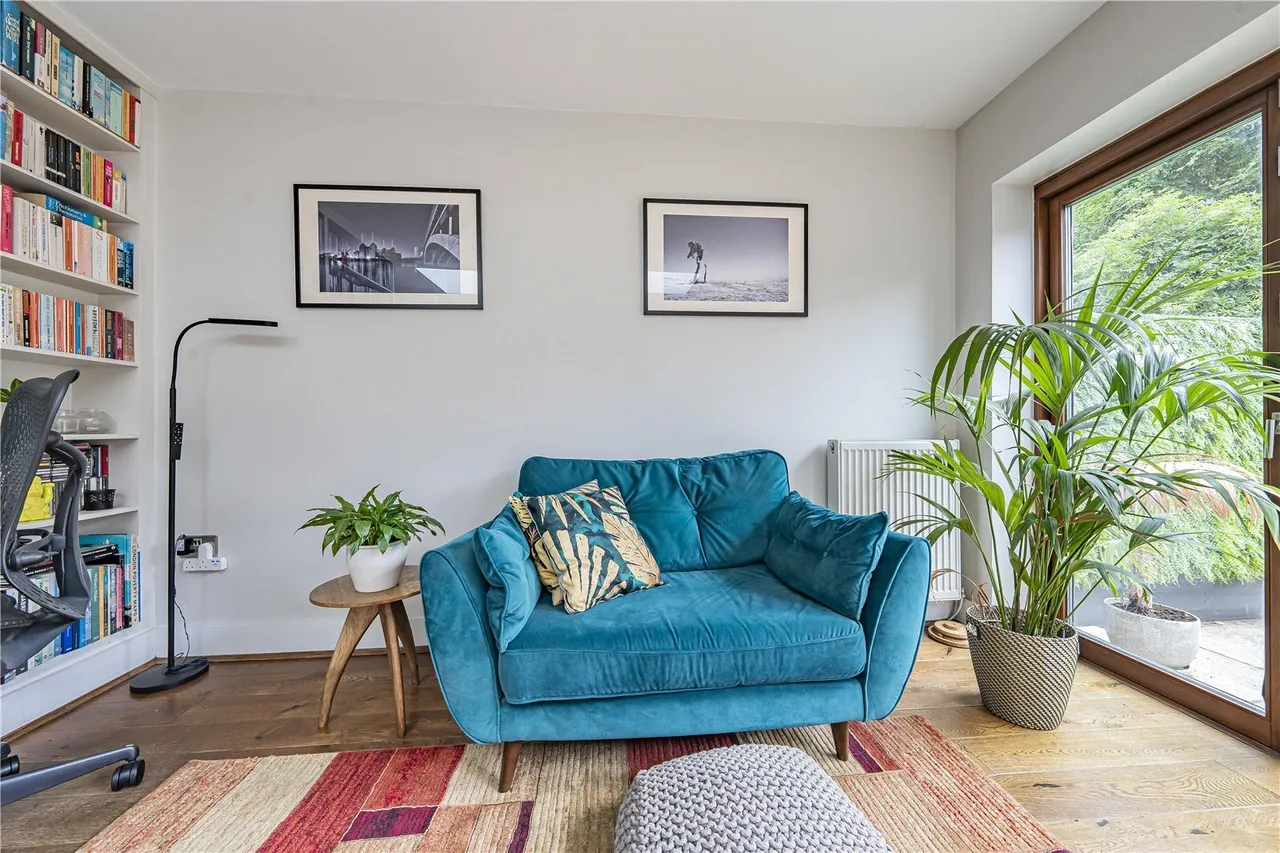 Kew Road, Richmond, TW9, photo 14