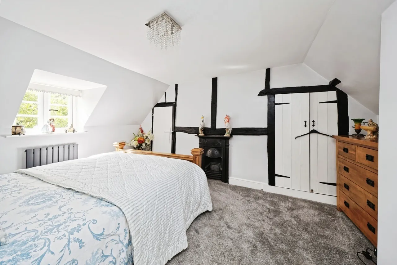 The Green, Eythorne, CT15, photo 11