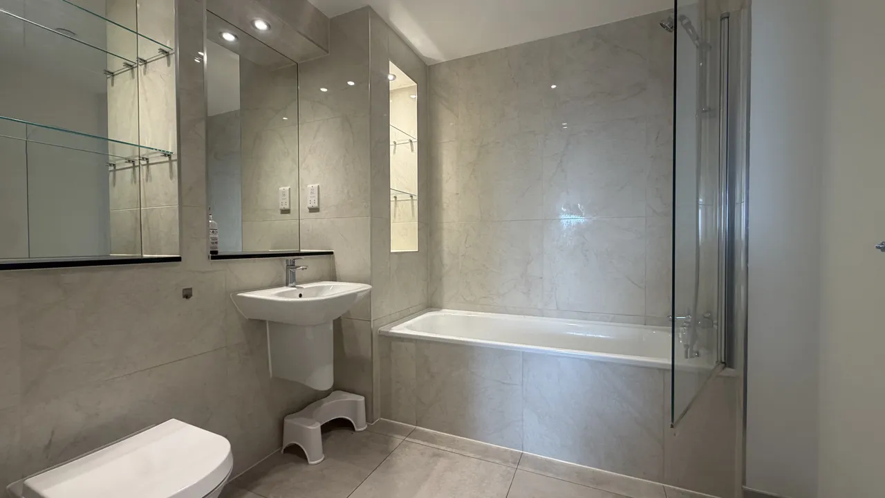 Station Grove, Wembley, HA0, photo 5