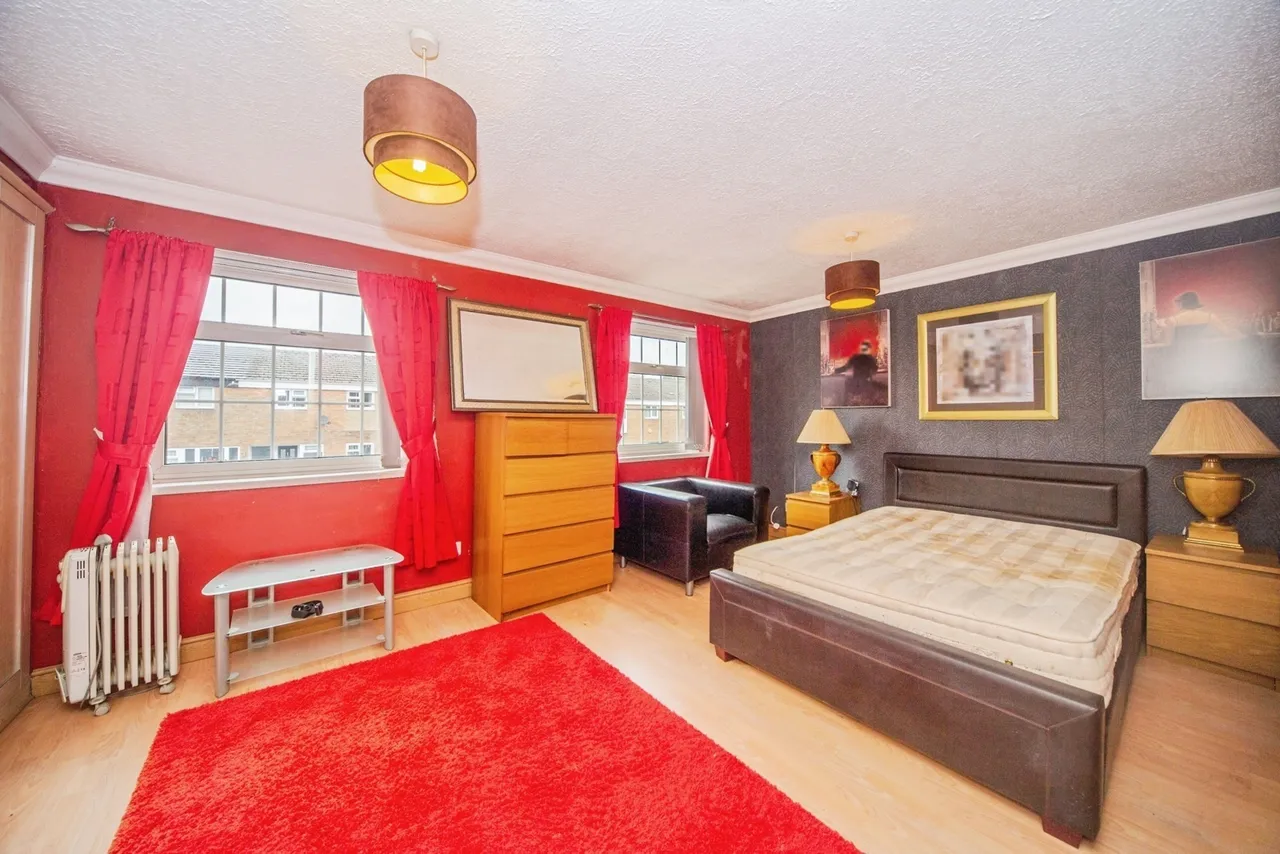 Logan Close, Southampton, SO16, photo 13