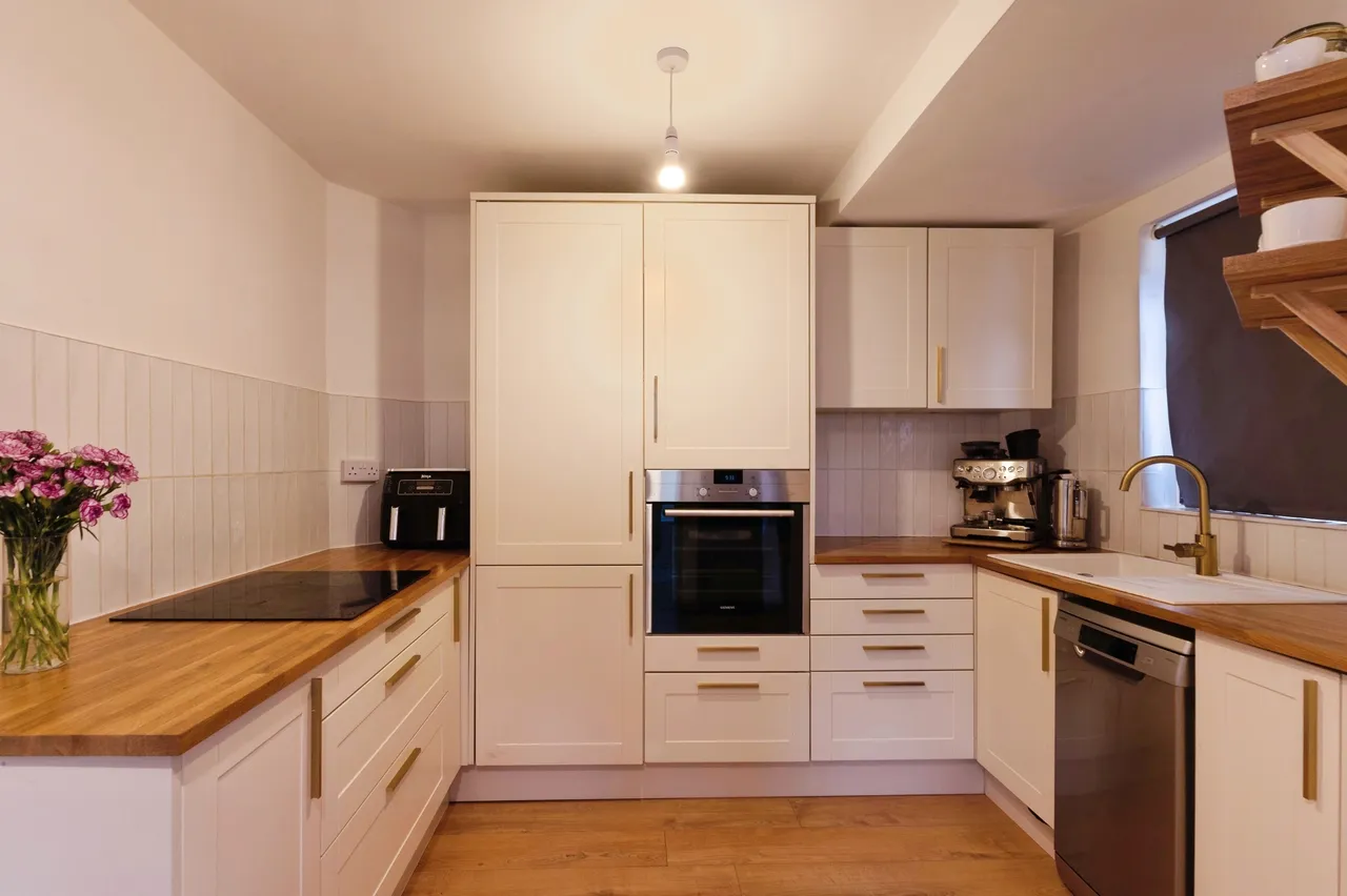 Church Mews, Basildon, photo 3