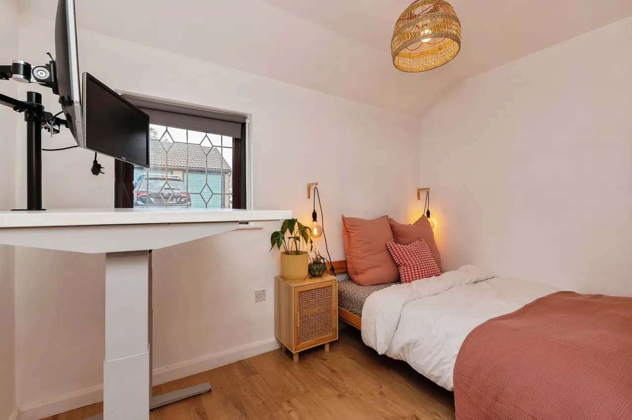 Church Mews, Basildon, photo 12