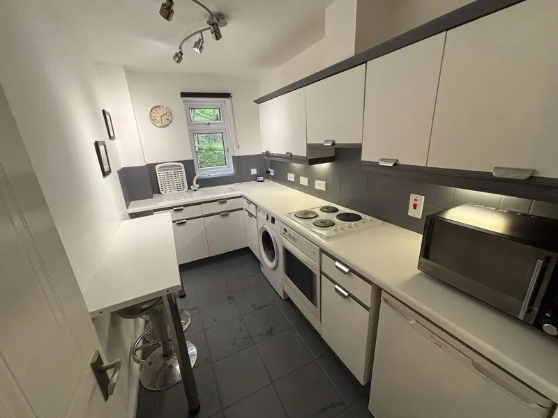 Oakwood Road Bricket Wood, St. Albans AL2 3ET, photo 3