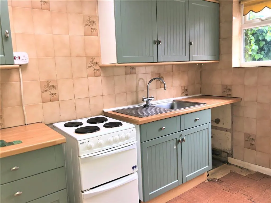 2 bed house to rent — Albert Street, Holbeach, SPALDING