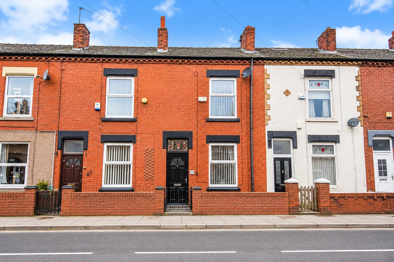 2 bed house for sale, Dukinfield Road, Hyde, SK14