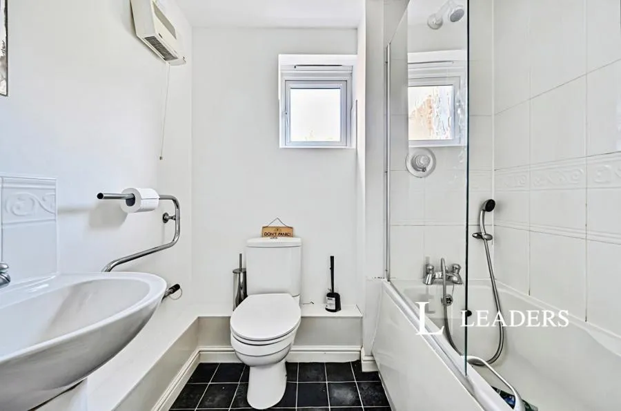 Langstaff Way, Southampton, SO18, photo 4