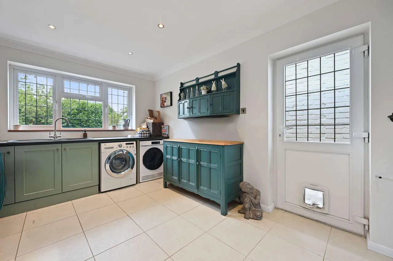 Denham Lane, Chalfont St. Peter, SL9, photo 5