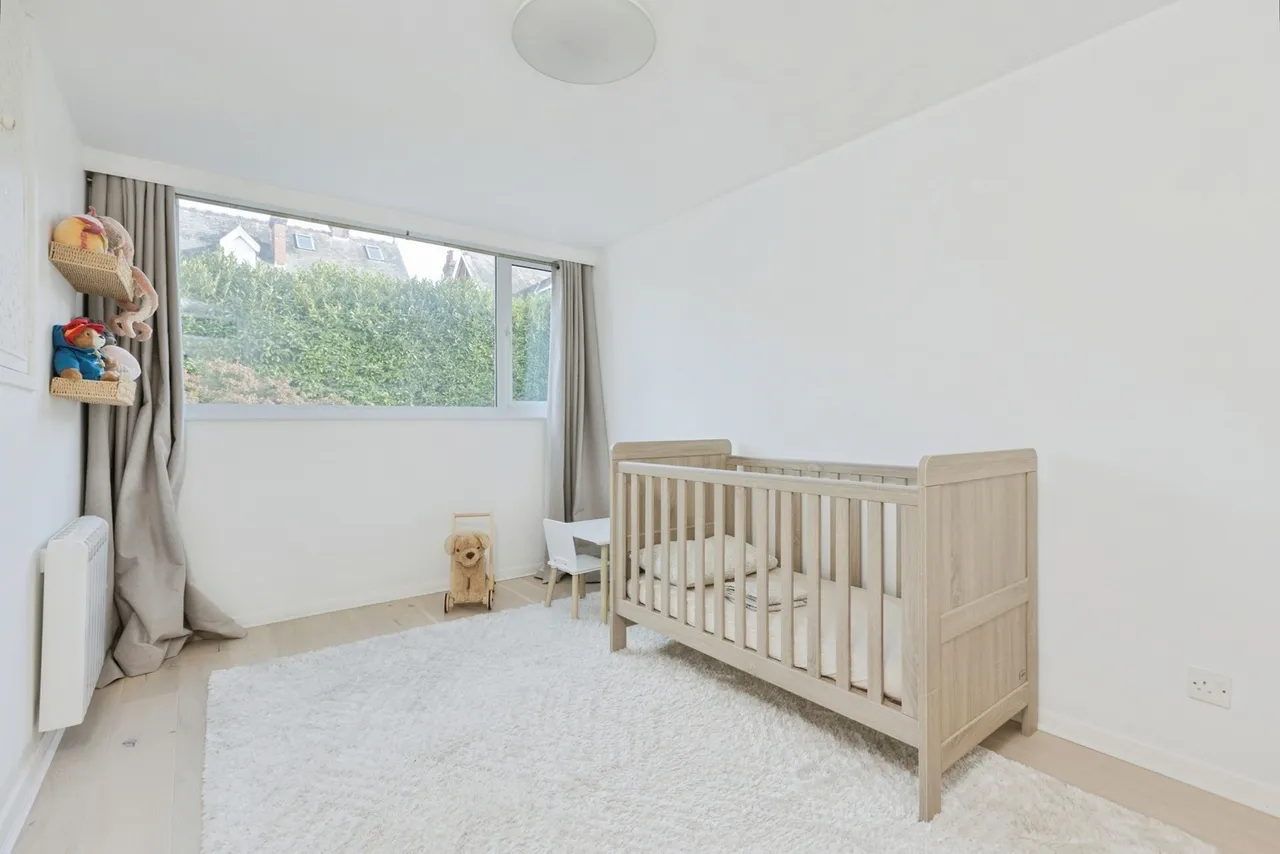 Ashdown Close, Tunbridge Wells, TN4, photo 8