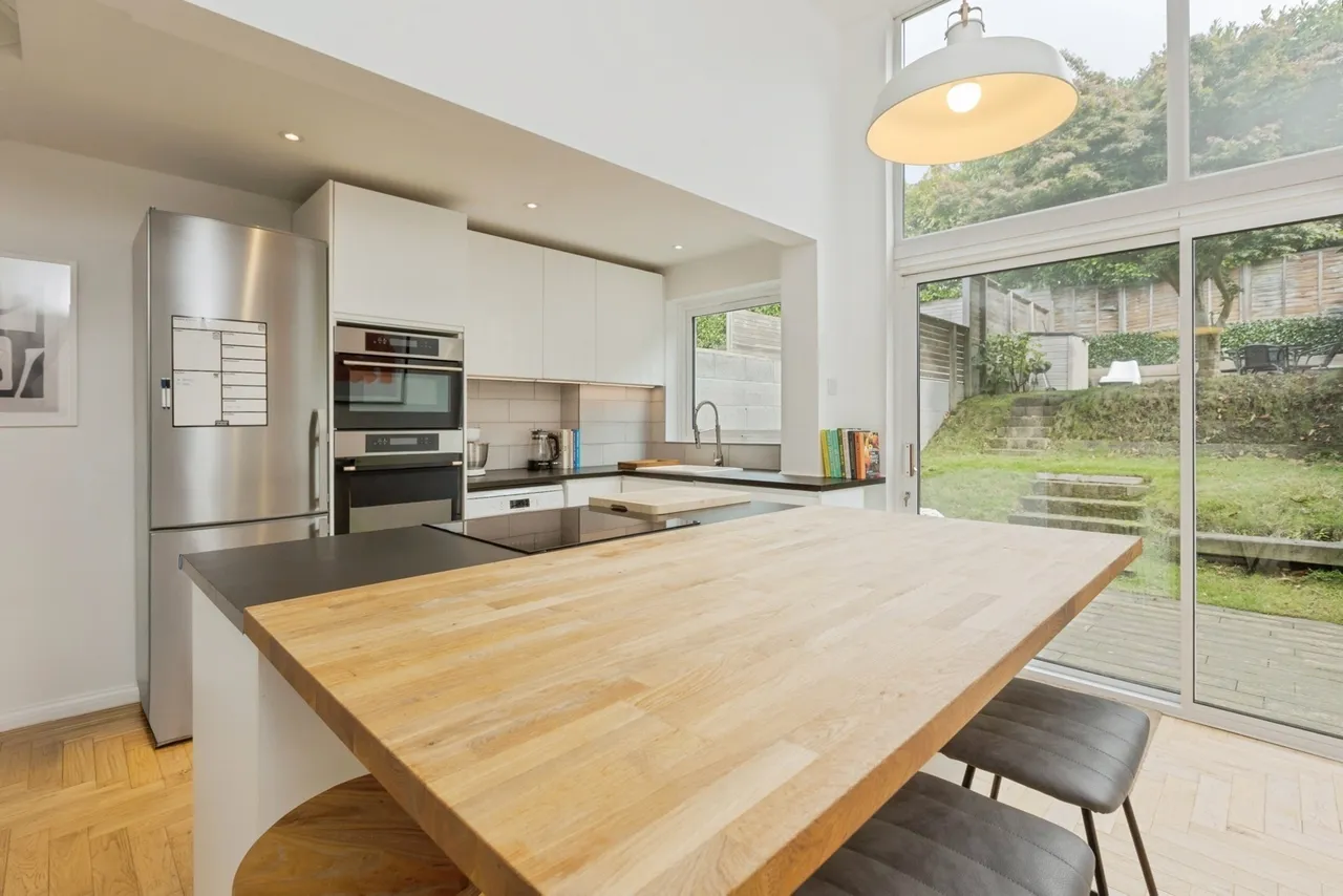 Ashdown Close, Tunbridge Wells, TN4, photo 3