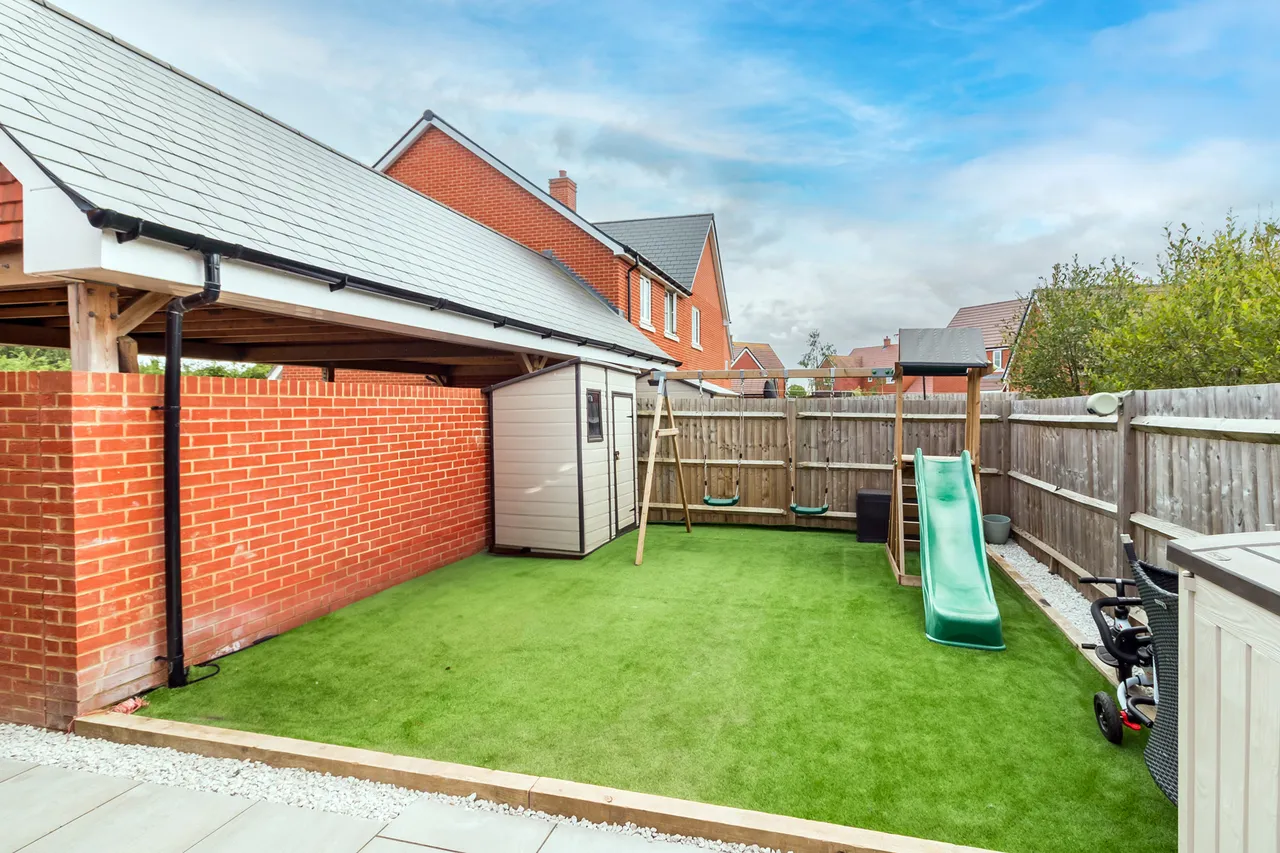 16 Narrowleaf Drive, RINGWOOD, Ringwood, BH24 3FS, photo 14