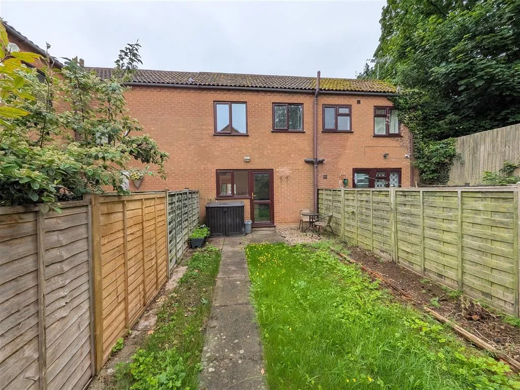 Willow Close, Uppingham, LE15, photo 9