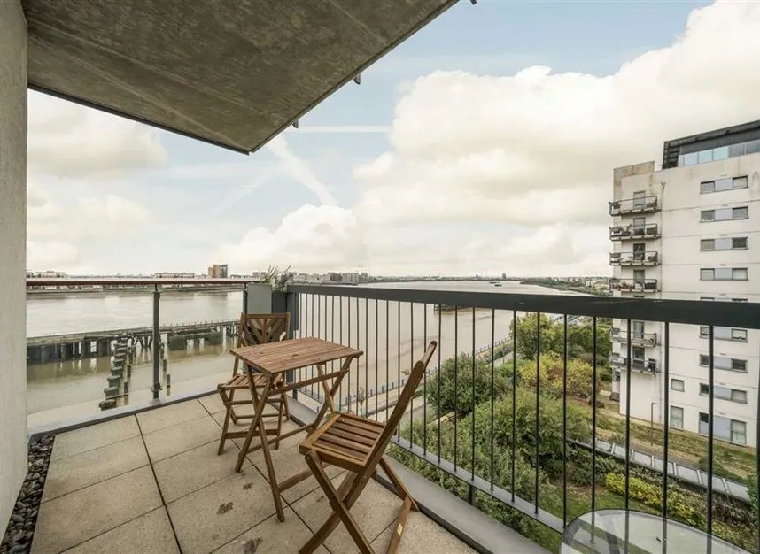 Erebus Drive, West Thamesmead, SE28, photo 7