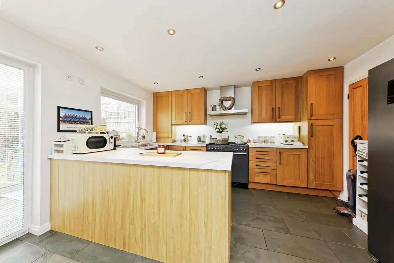 Hawk Close, Whitstable, CT5, photo 2
