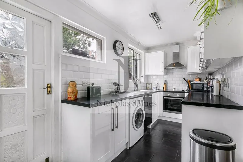 Hood Avenue, London, N14, photo 4