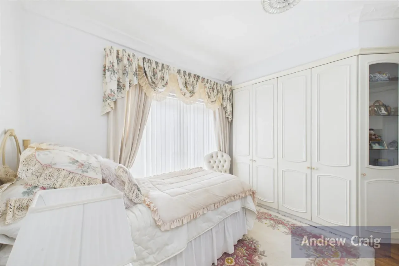 Woodville Crescent, High Barnes, SR4, photo 9