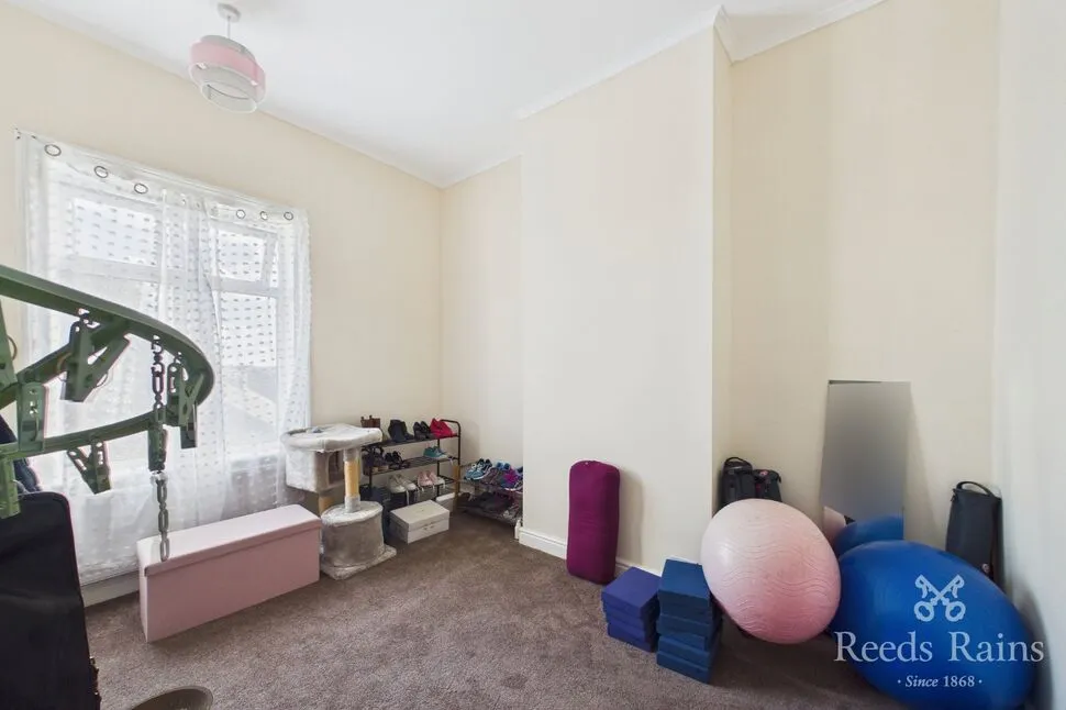 Cross Street, Horbury, WF4, photo 8