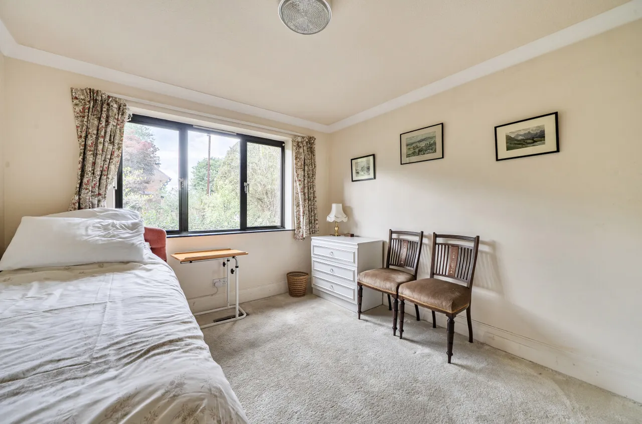 Gipsy Lane, Wokingham, RG40, photo 17