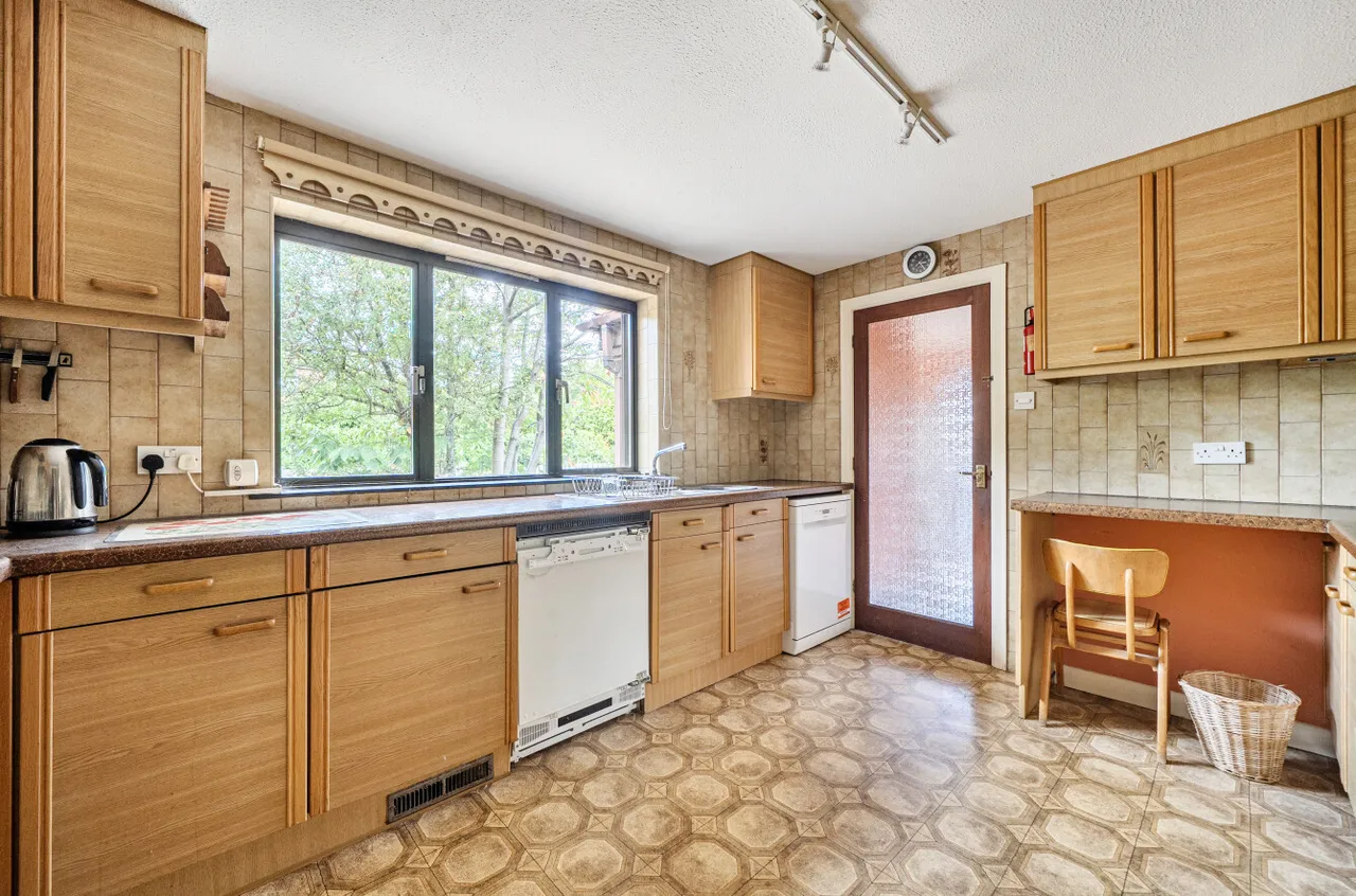 Gipsy Lane, Wokingham, RG40, photo 7
