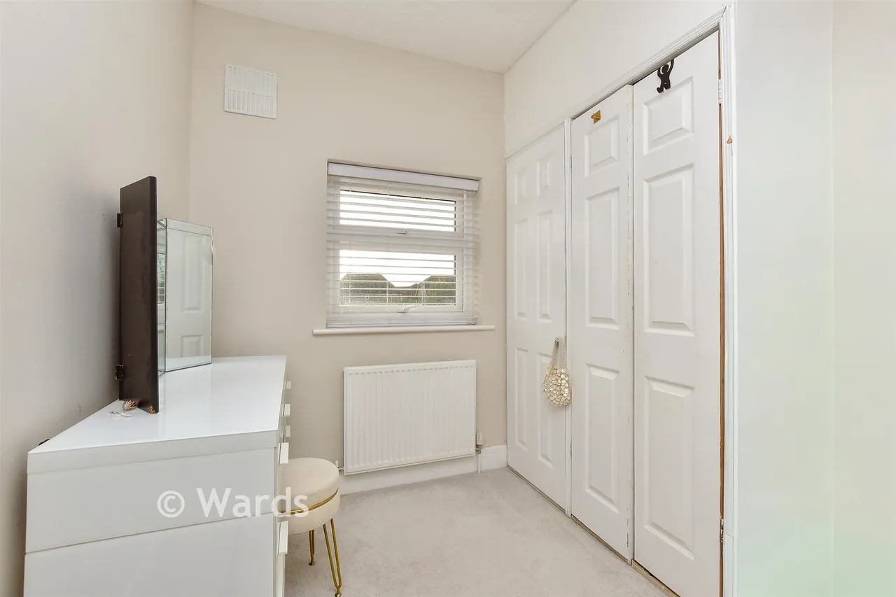 Barton Hill Drive, Minster On Sea, ME12, photo 10