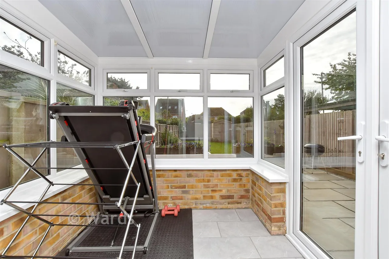 Barton Hill Drive, Minster On Sea, ME12, photo 8