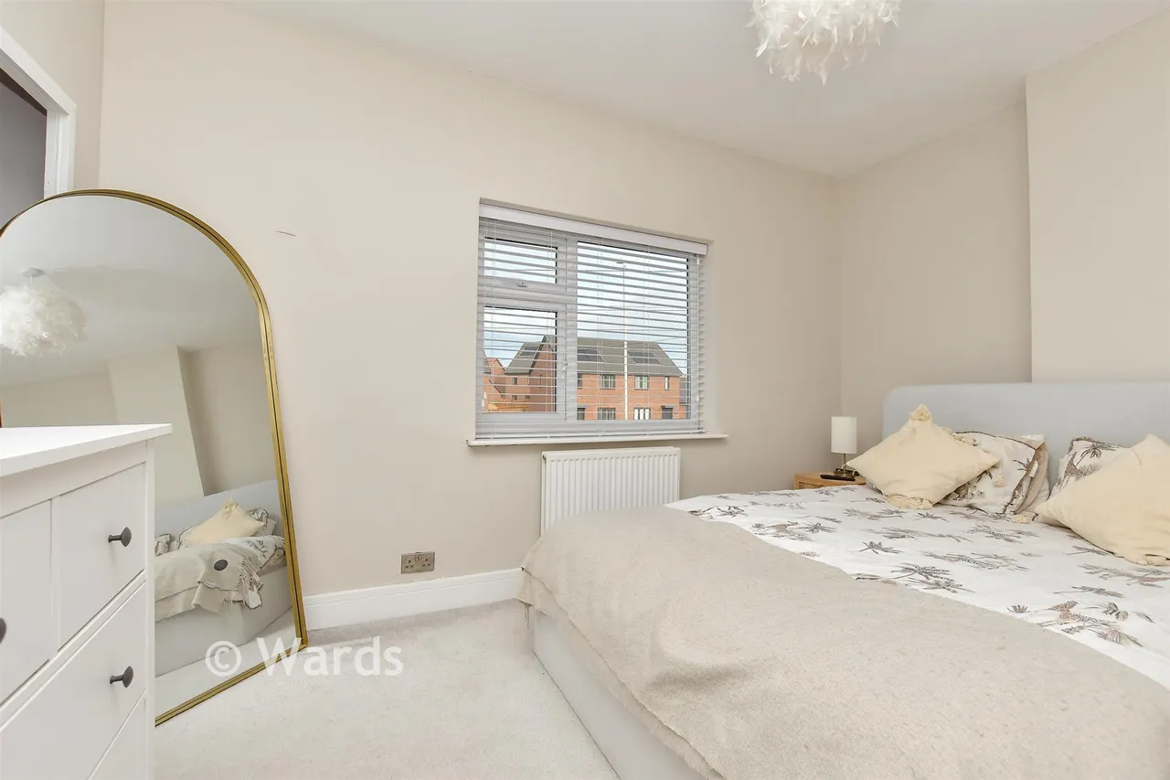 Barton Hill Drive, Minster On Sea, ME12, photo 9
