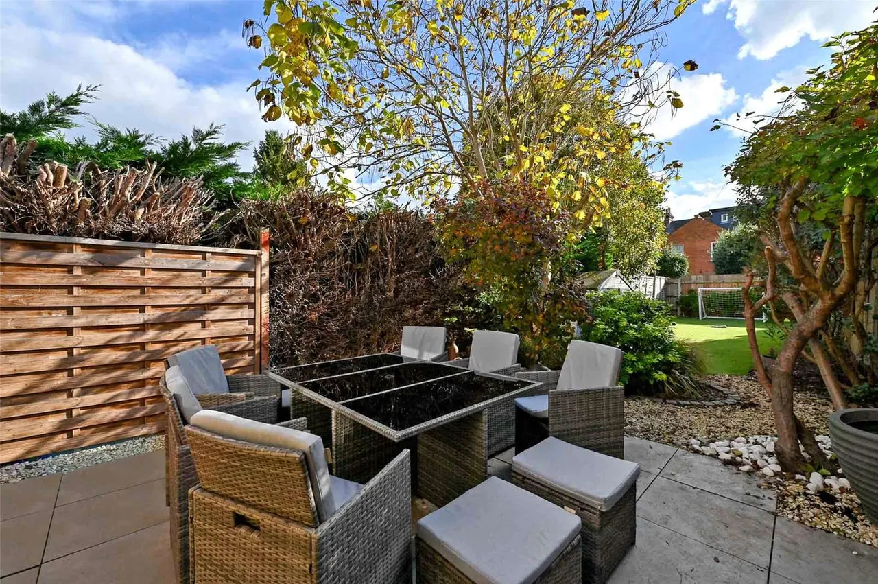 Victor Road, Windsor, Berkshire, SL4 3JU, photo 12