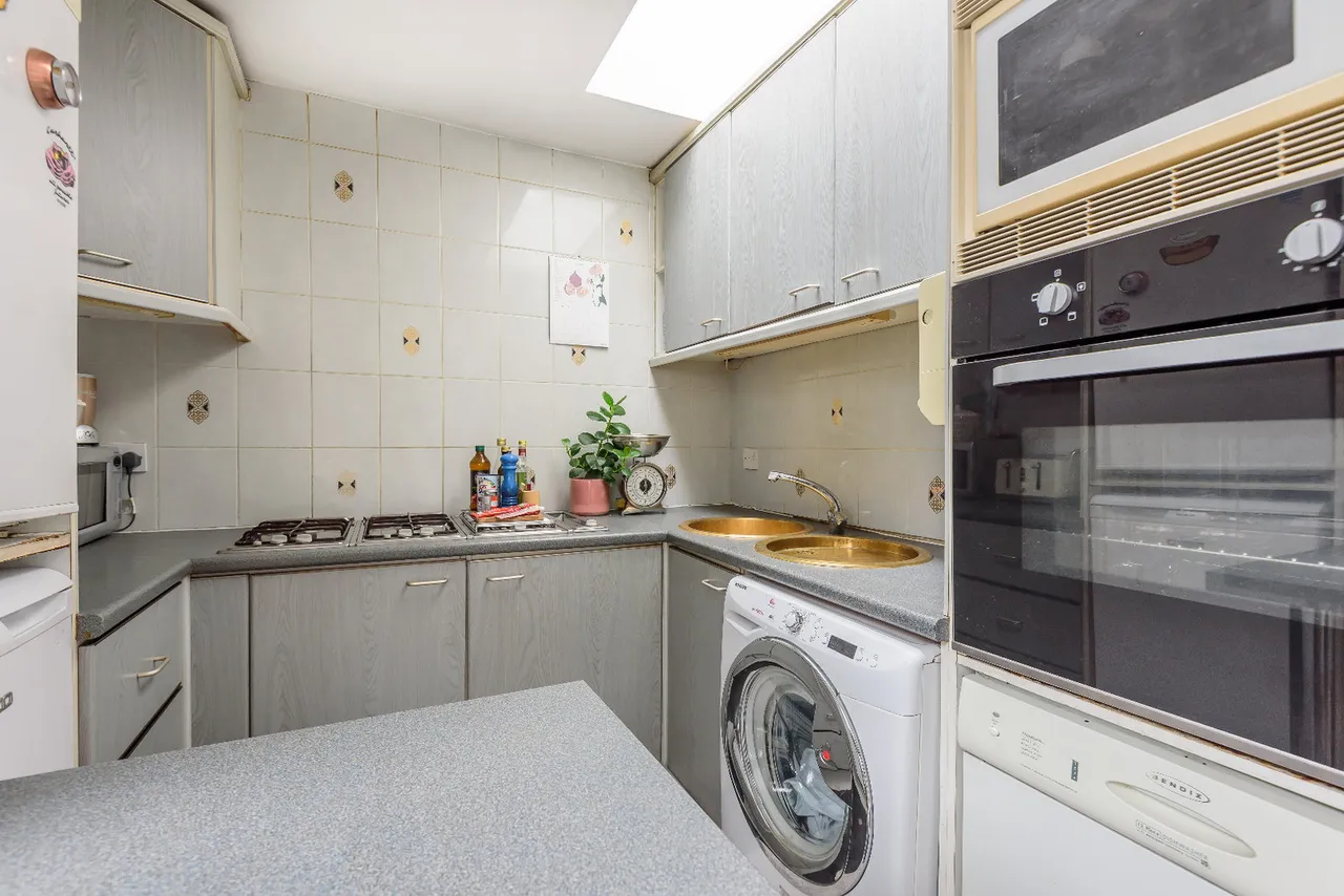 Brondesbury Road, London, nw6 6bb, photo 6