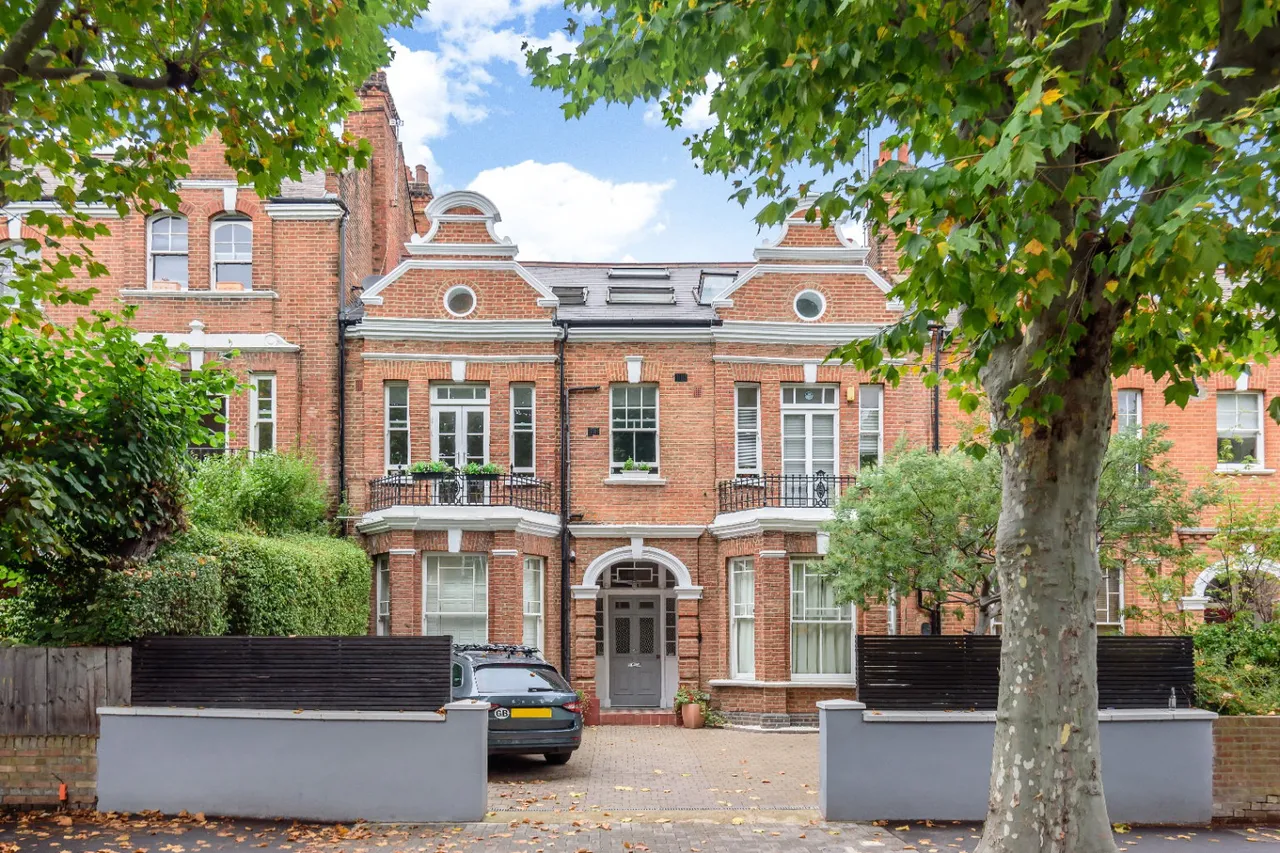 1 bed flat for sale — Brondesbury Road, London, nw6 6bb