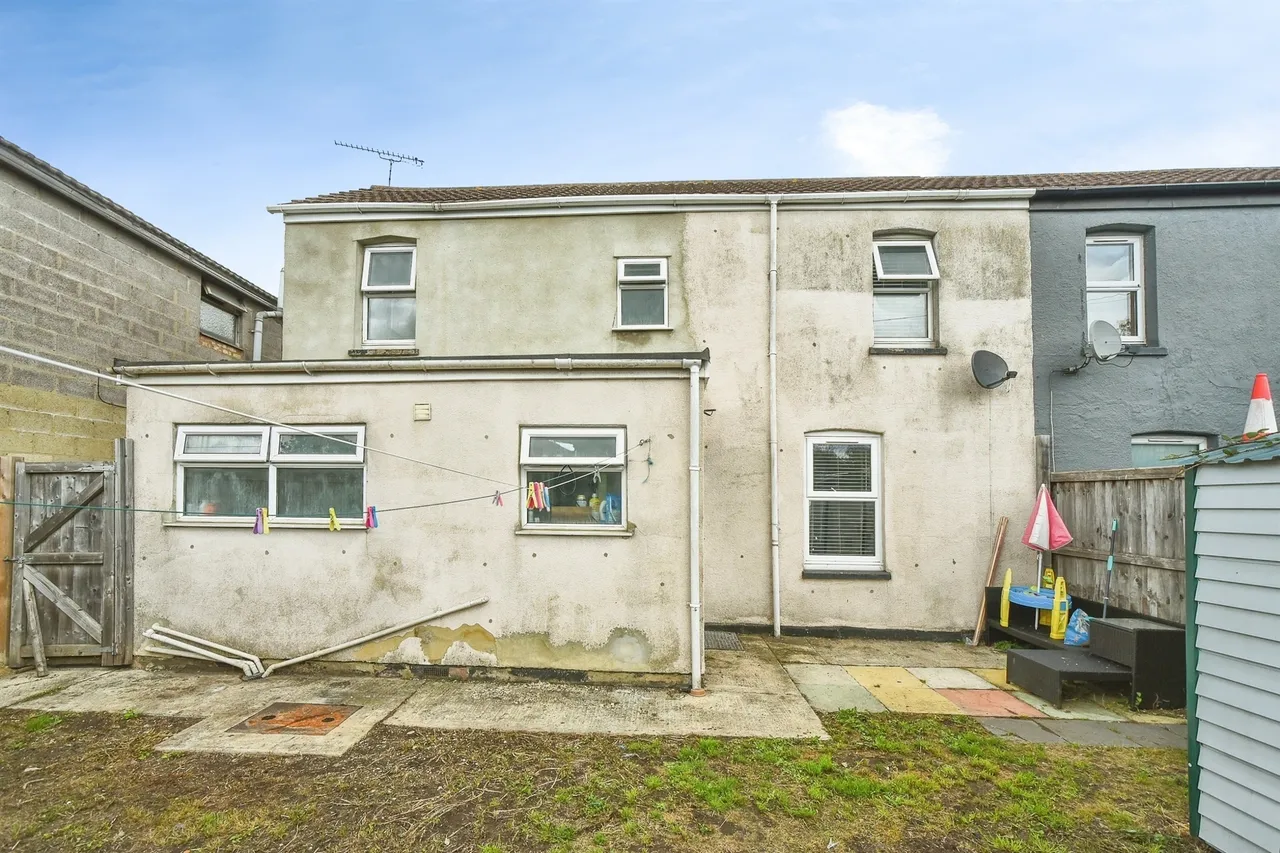 Bridge End Road, Swindon, SN3, photo 19
