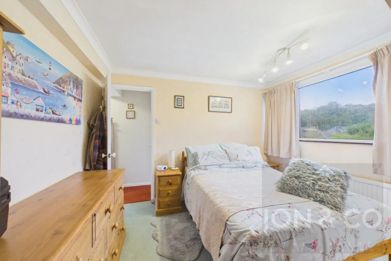 Northampton Lane South, Moulton, NN3, photo 13