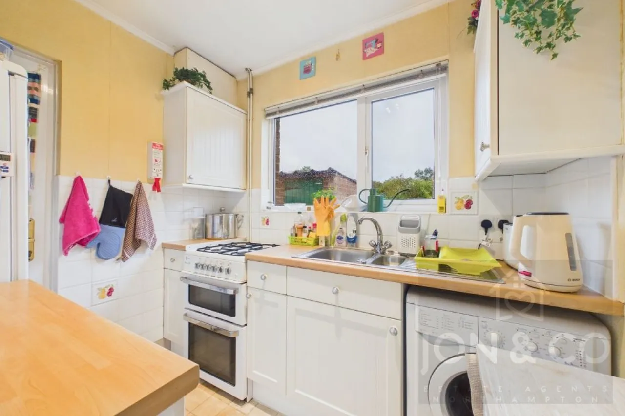 Northampton Lane South, Moulton, NN3, photo 7